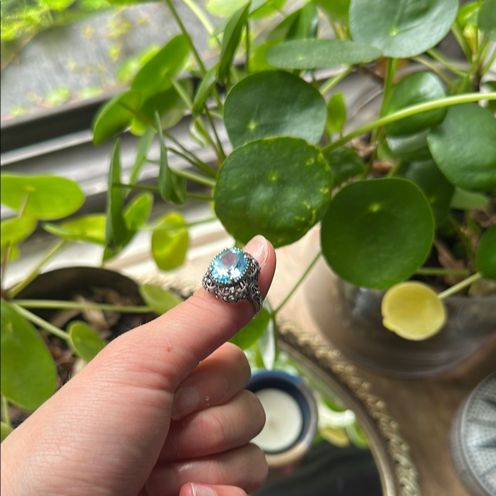 Elegant Silver Ring with Blue Gemstone